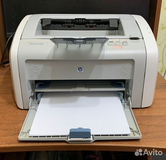 Принтер HP LaserJet 1020