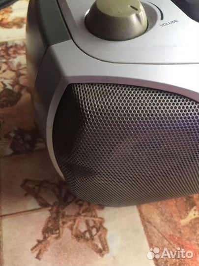 Кассетный магнитофон