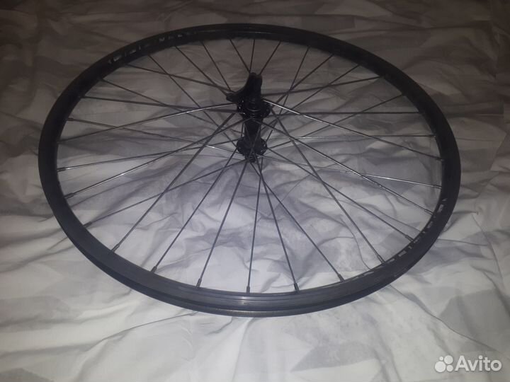 Колесо переднее на 26, для V-brake, эксцентрик