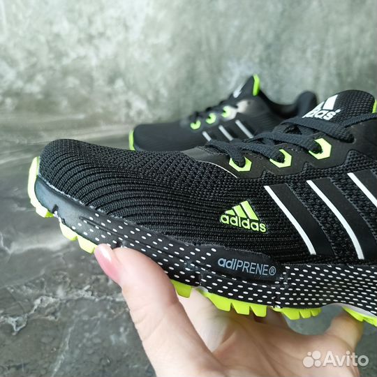 Кроссовки Adidas 38 размер