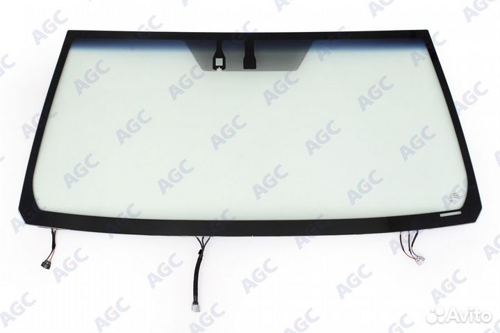Стекло лобовое Toyota Land Cruiser 200 2015- (AGC)