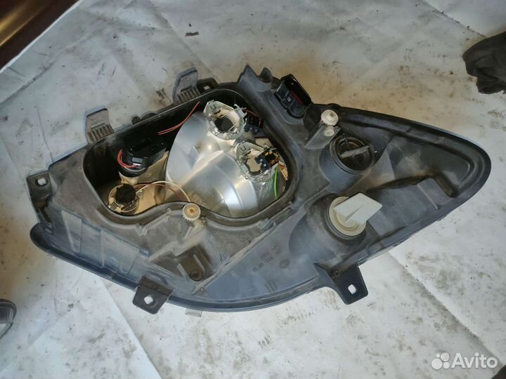 Фара левая mercedes sprinter 906