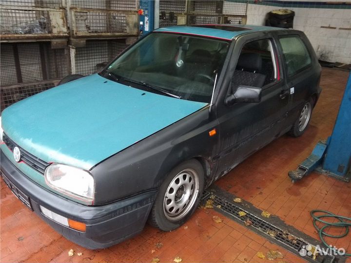 Разбор на запчасти Volkswagen Golf 3 1991-1997