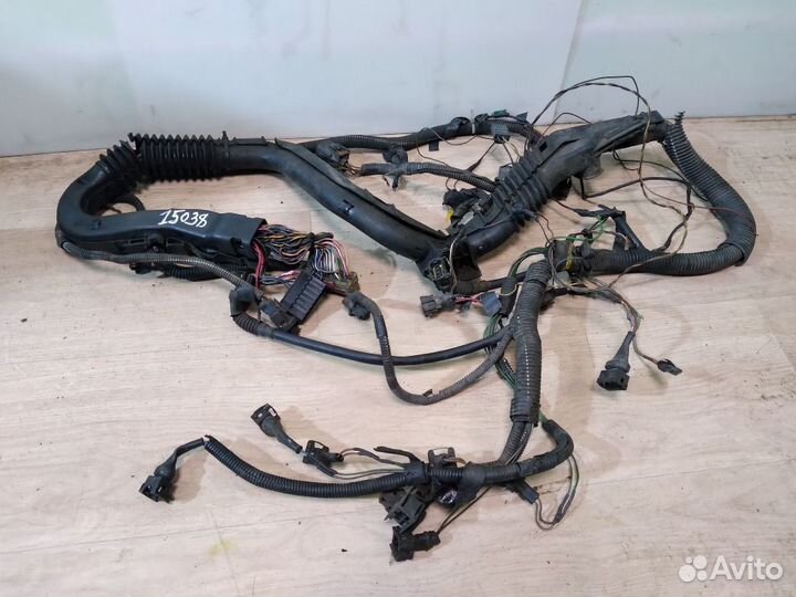 Коса мотора Volvo S70 B5234T3 1997Г.в