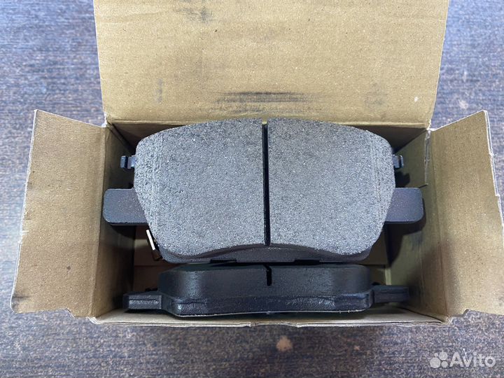 Колодки передние Cruze 15-19 / Volt 16-19 / Bolt