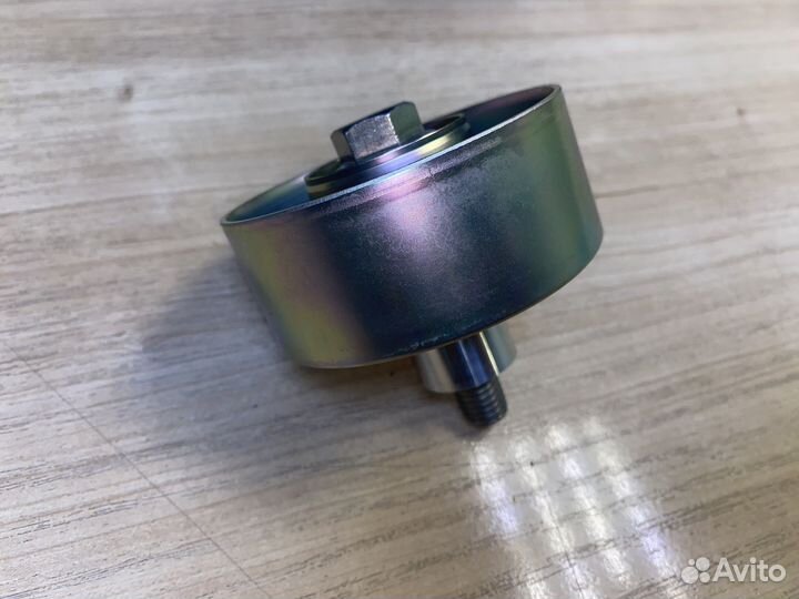 Ролик обводной PQH500080 Land Rover