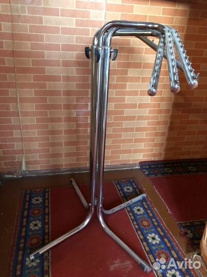 Вешалка для одежды напольная