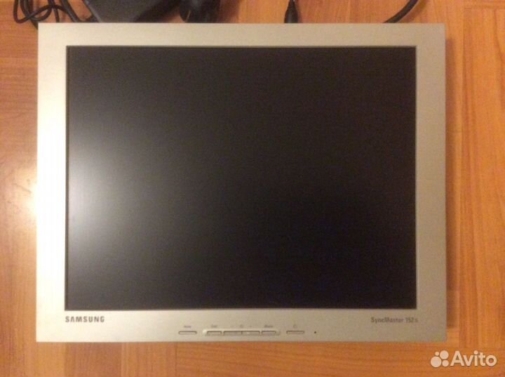 Монитор Samsung Syncmaster 152S