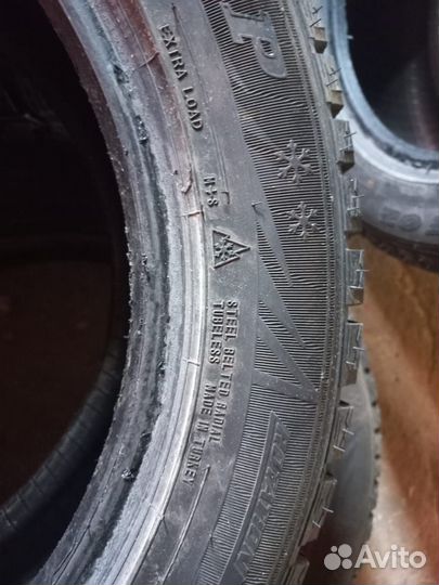 Dunlop Grandtrek Ice 02 215/55 R17 98T