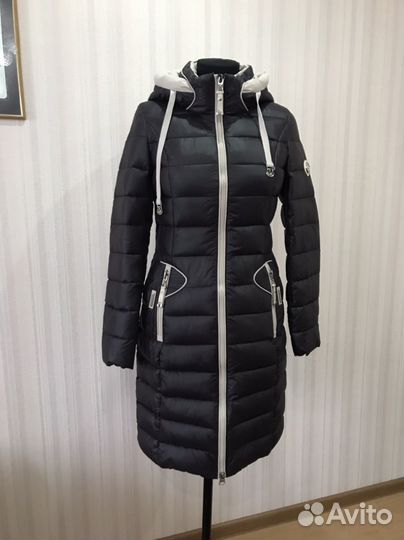 Пуховик женский, новый. Размер 42
