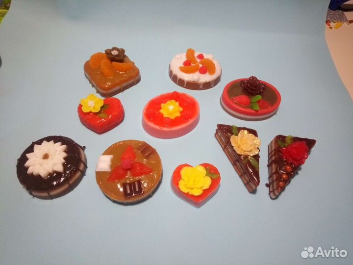 Пирожное мыло ручной работы на 8 марта