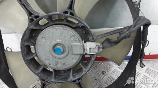 Вентилятор радиатора toyota RAV 4 ZCA2 (4BR13KF02)