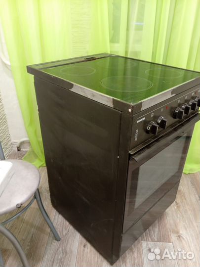 Электро плита с духовкой Siemens