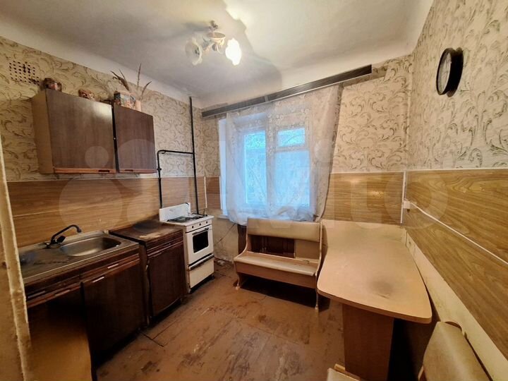 2-к. квартира, 43 м², 2/3 эт.