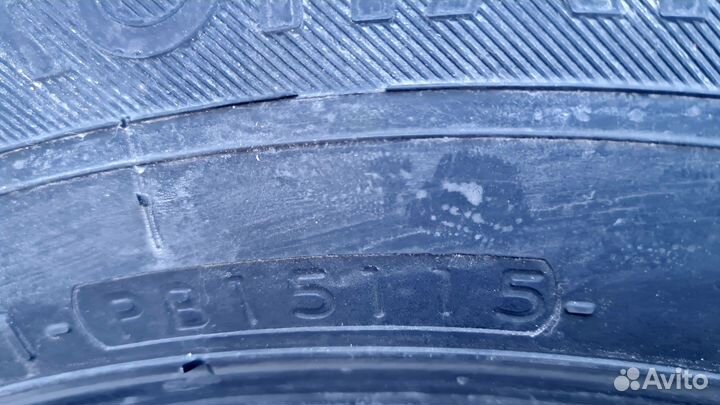 Yokohama dB Decibel E70 215/65 R16 95V