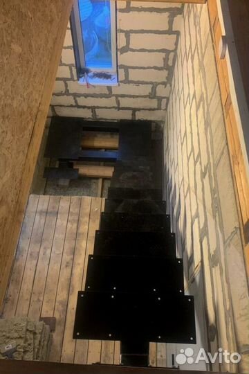 Облицовка ступеней породами дерева