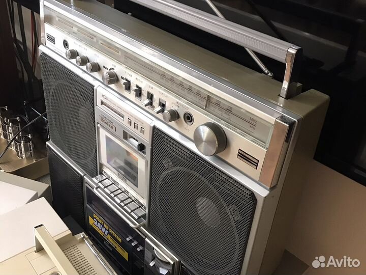 Toshiba RT85s Музыкальный центр