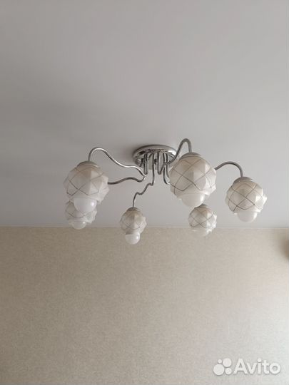 Люстра потолочная бу