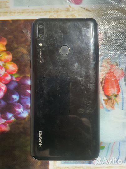 HUAWEI Y7 (2019), 3/32 ГБ
