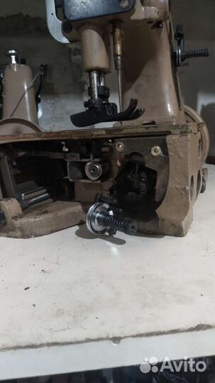 Оверлок для швейной машины