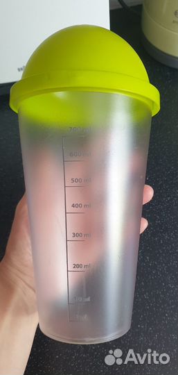 Новый шейкер Oriflame 700 мл