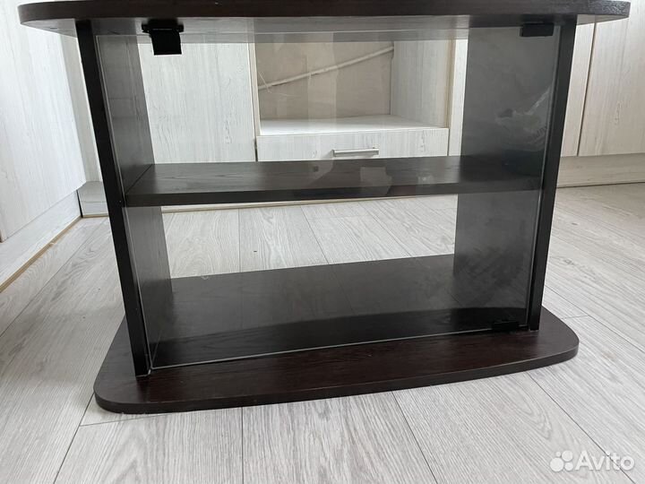 Тумба под телевизор