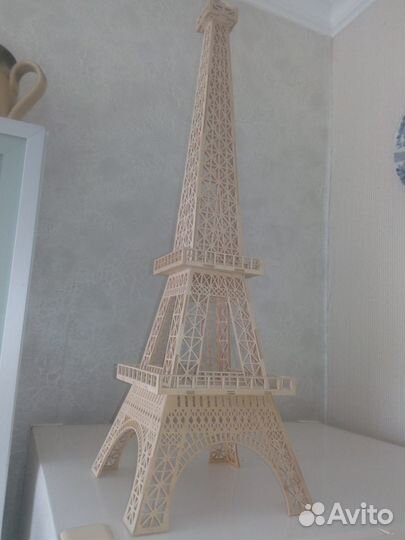 Эйфелева башня