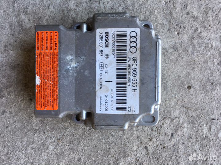 Блок управление AIR BAG Audi A3 8P (3576)