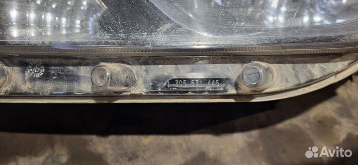 Фара рено duster левая