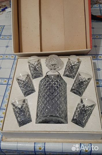 Графин штоф и 6 стаканов