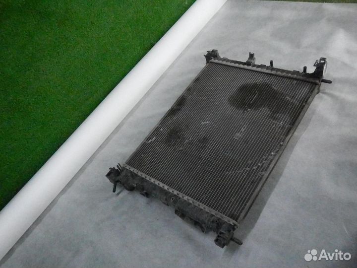Радиатор охлаждения Renault Kaptur (2016-н.в.)