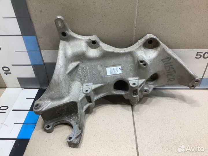 Кронштейн генератора Renault Duster F4R 2010-2021