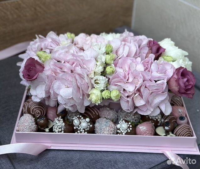 Букет учителю, клубничный букет, фруктовый букет