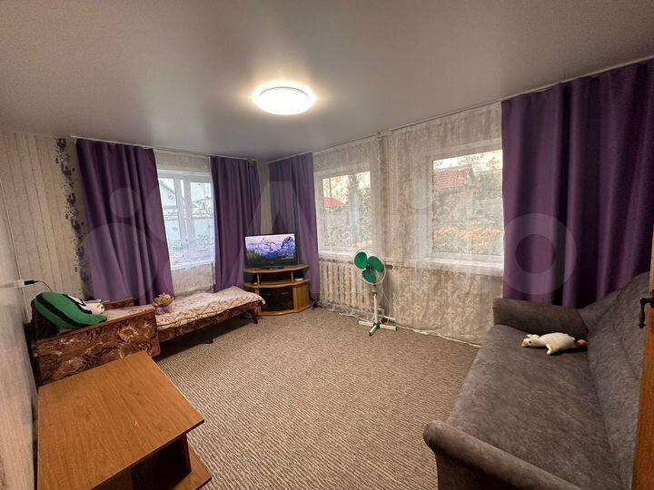 Дом 20 м² на участке 10 сот.