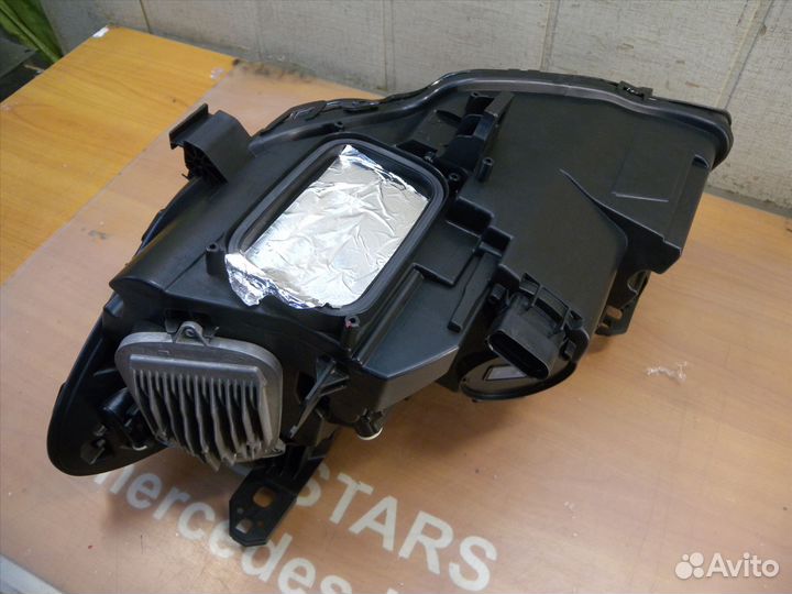 Фара Mercedes W117 Мерседес в117