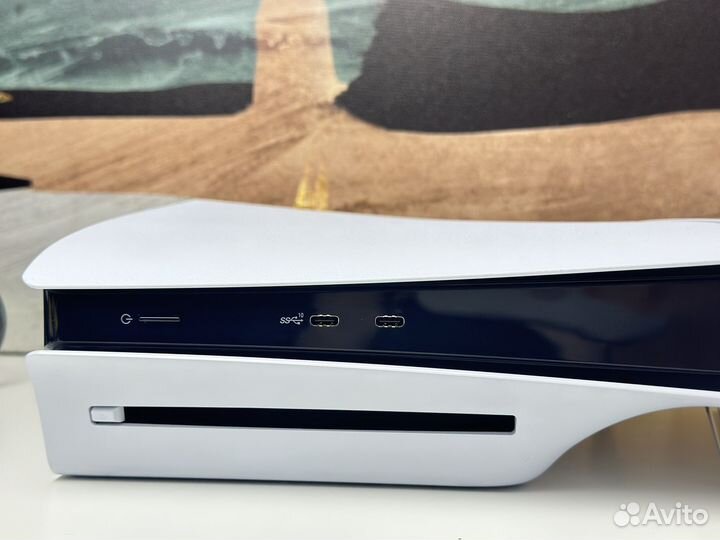 Sony PlayStation 5 Slim с дисководом (CFI-2000)