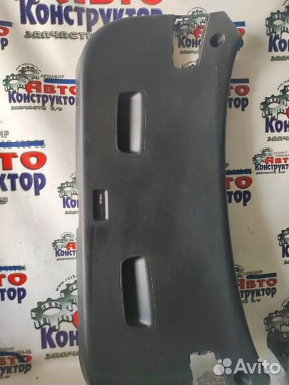 Обшивка крышки багажника Киа Cee'd Jd универсал II