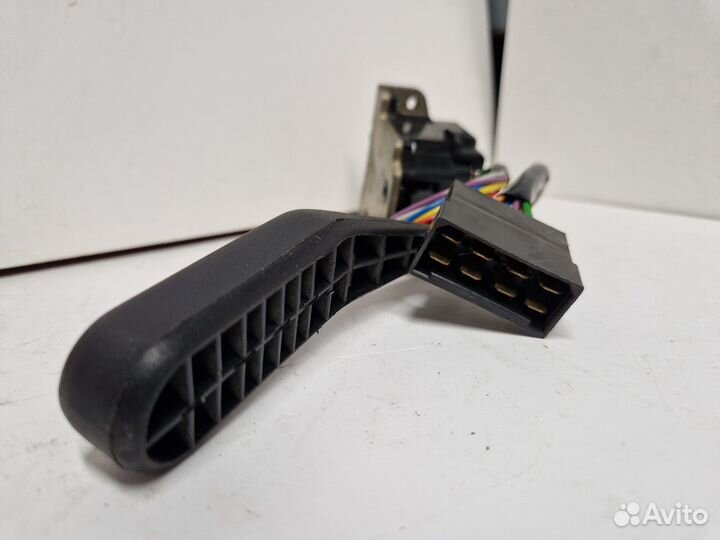 Переключатель стеклоочистителя Волга 3110