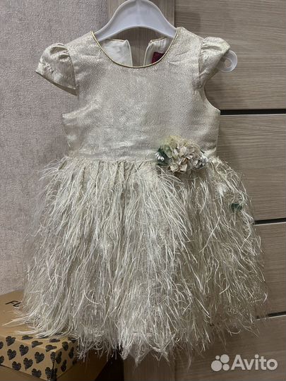 Платье праздничное на 2-3 года