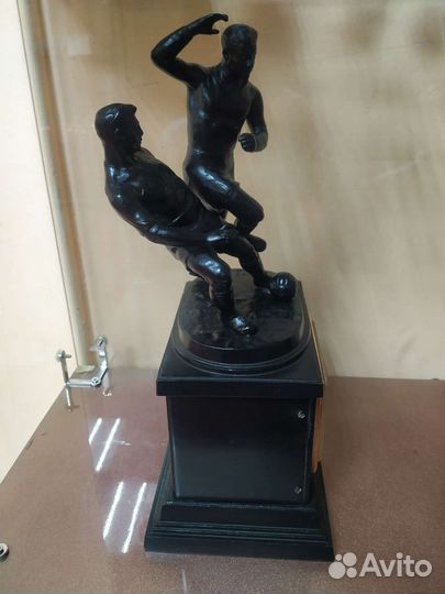 Каслинское литье часы футболисты