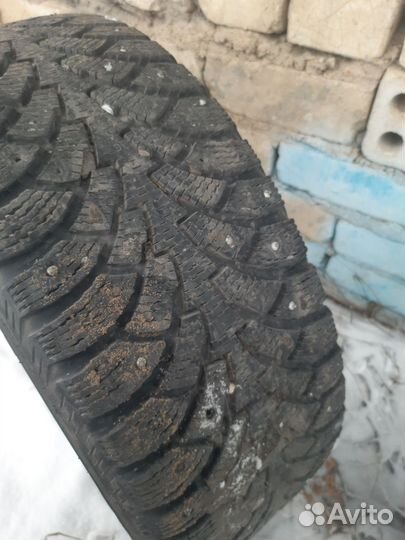 Nordman Nordman 4 215/55 R16