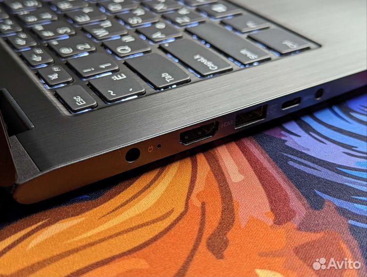 Ультрабук Lenovo yoga 2-in-1 FullHD Core i5 8250U