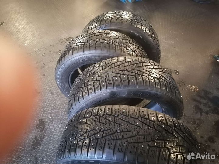 Nokian Tyres Hakkapeliitta 7 SUV 235/55 R18 104T