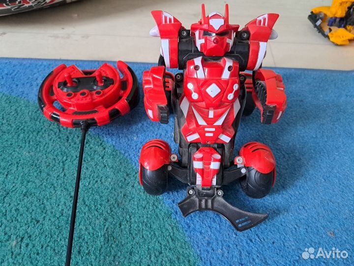 Машинка на пульте управления для ребенка