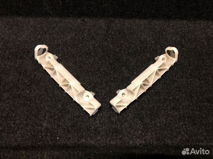 Mitsubishi Outlander XL Кронштейн Заднего Бампера