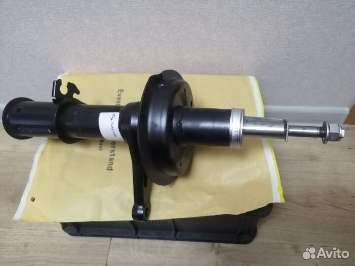 Амортизатор передний LADA kalina