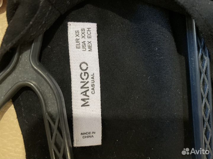 Платье mango
