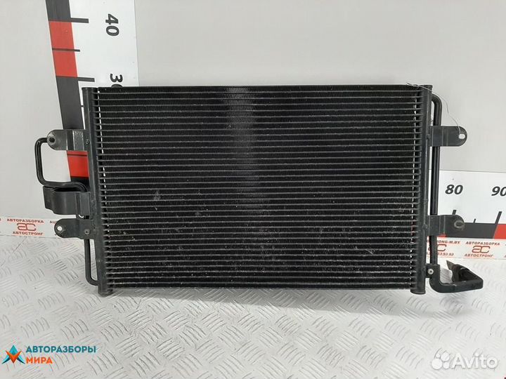 Радиатор кондиционера Volkswagen Golf 3 1999