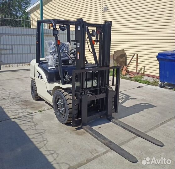 Вилочный погрузчик TFN CPCD30-RW10, 2022