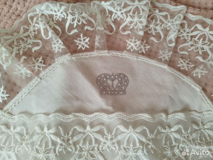 Уголок и бант на выписку